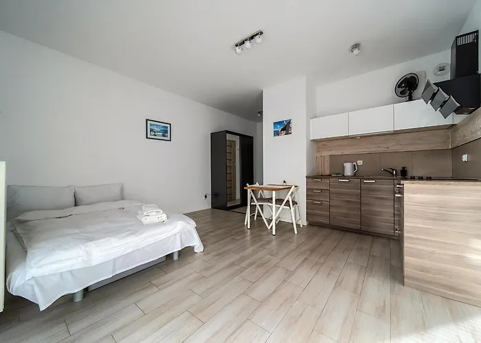 Park Skowroni Comfort By Bookinghost Apartament